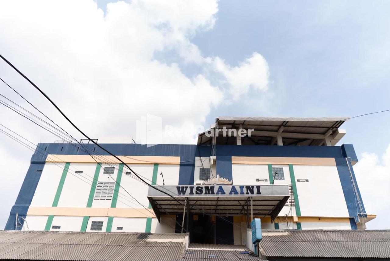 בנדר למפונג Wisma Aini Syariah Mitra Reddoorz מראה חיצוני תמונה